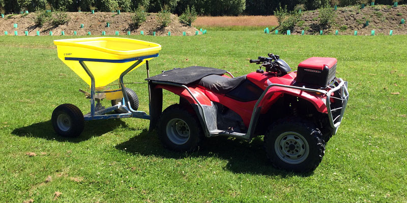 lifestyle block fertiliser spreading